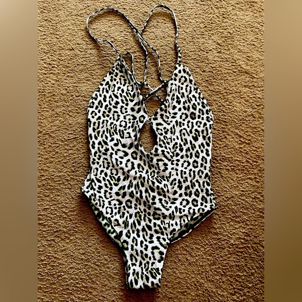 Peixoto - Isla full animal print green bathing suit.